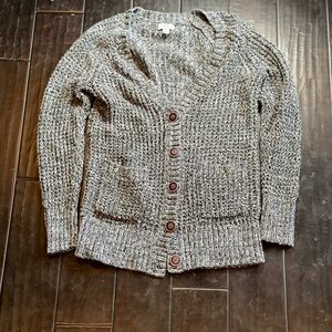 American Eagle Gray Cardigan Size Large (runs small)